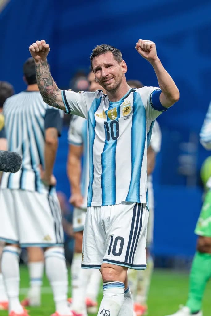 Lionel Messi và phản ứng của Argentina sau chung kết World Cup