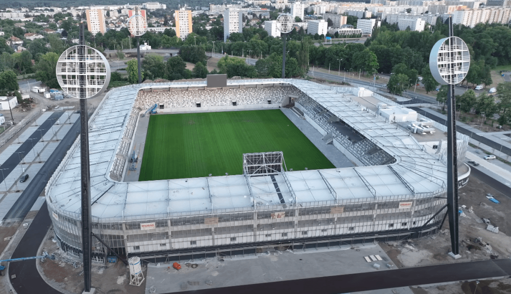 Malšovická aréna trong ảnh tư liệu FC Hradec Králové