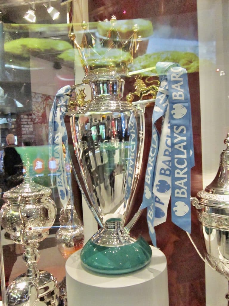 Cúp Premier League trong bản tin chuyển nhượng Ngoại hạng Anh ngày 12 tháng 8 năm 2026