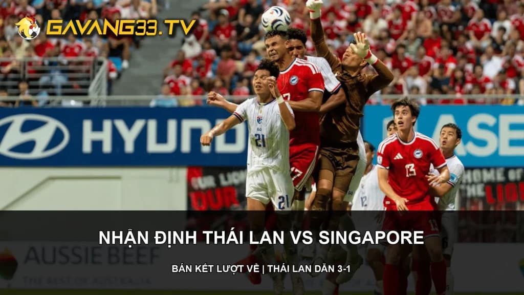 Cầu thủ Singapore và Thái Lan tranh bóng trong bán kết lượt đi ASEAN Hyundai Cup 2026