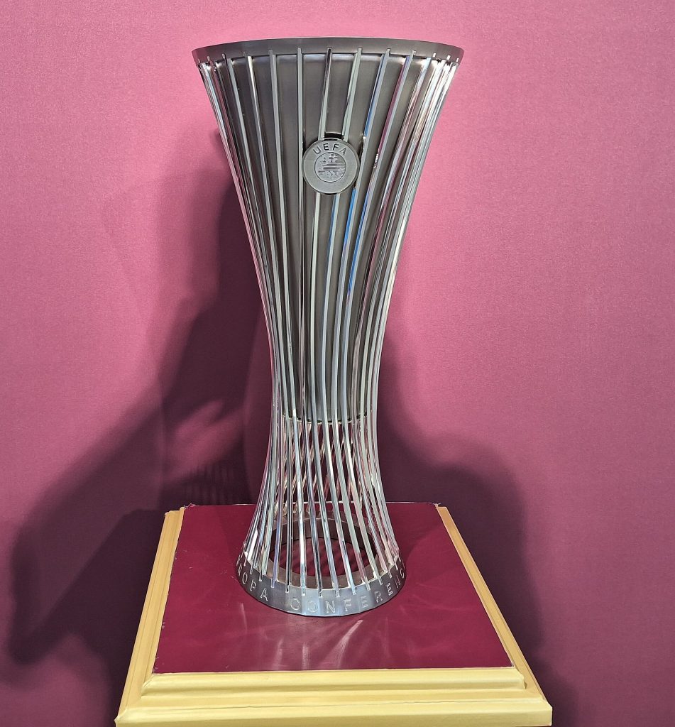 Cúp UEFA Conference League trong ảnh tư liệu lịch sử