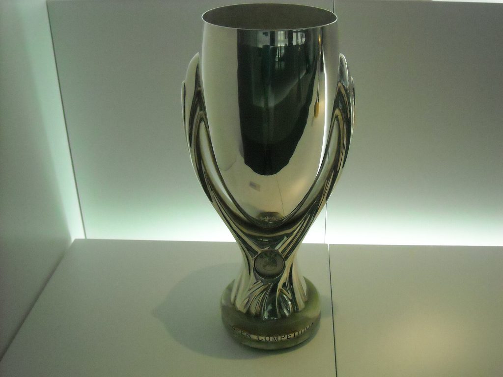 Cúp UEFA Super Cup trong ảnh tư liệu bóng đá châu Âu